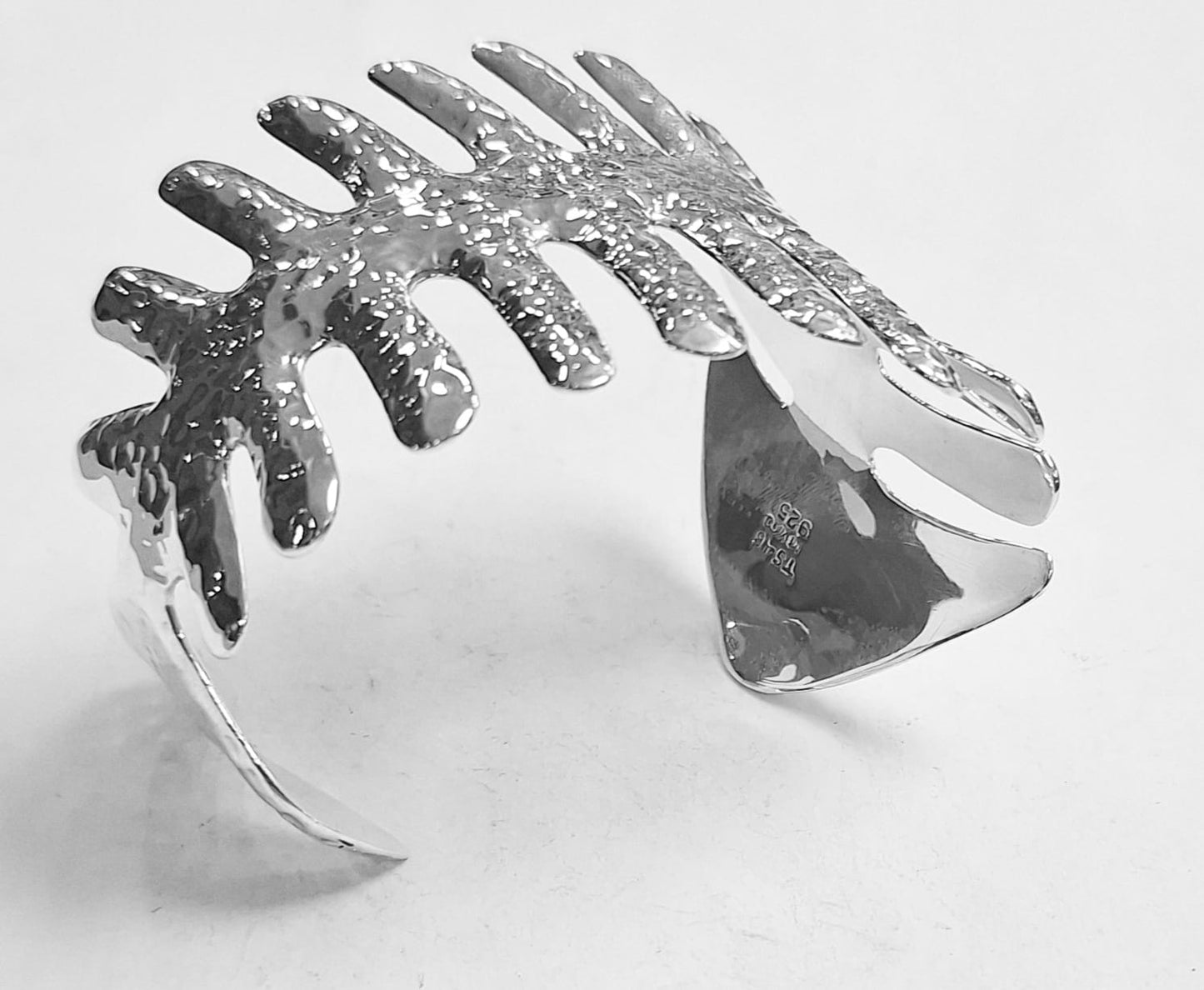 BRAZALETE ESQUELETO EN PLATA LEY 925