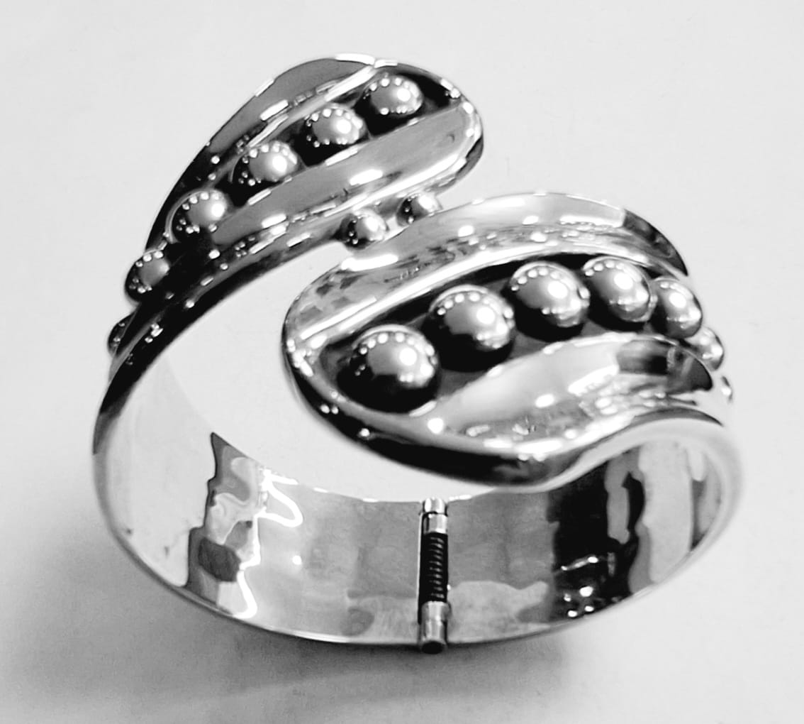 BRAZALETE VINTAGE EN PLATA LEY 925
