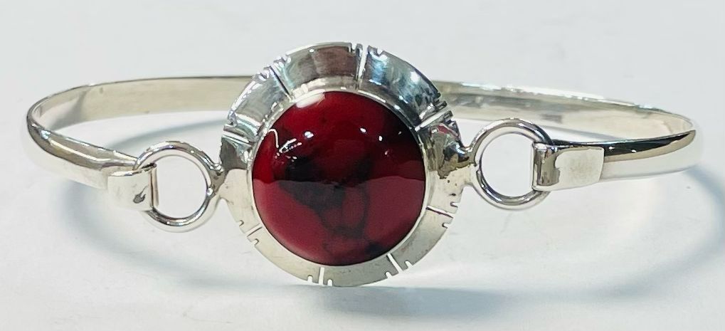 BRAZALETE CON CORAL EN PLATA LEY 925