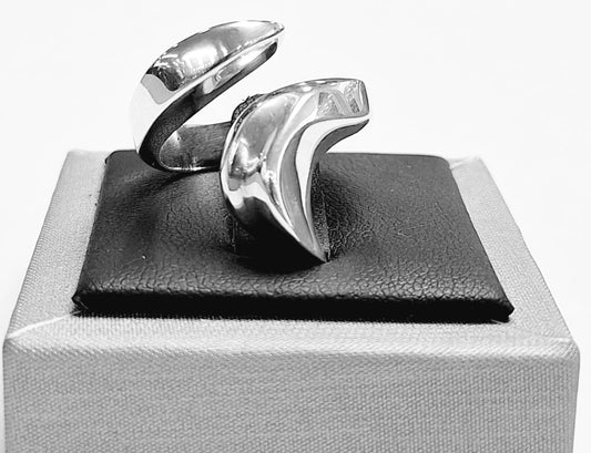 ANILLO EN PLATA LEY 925
