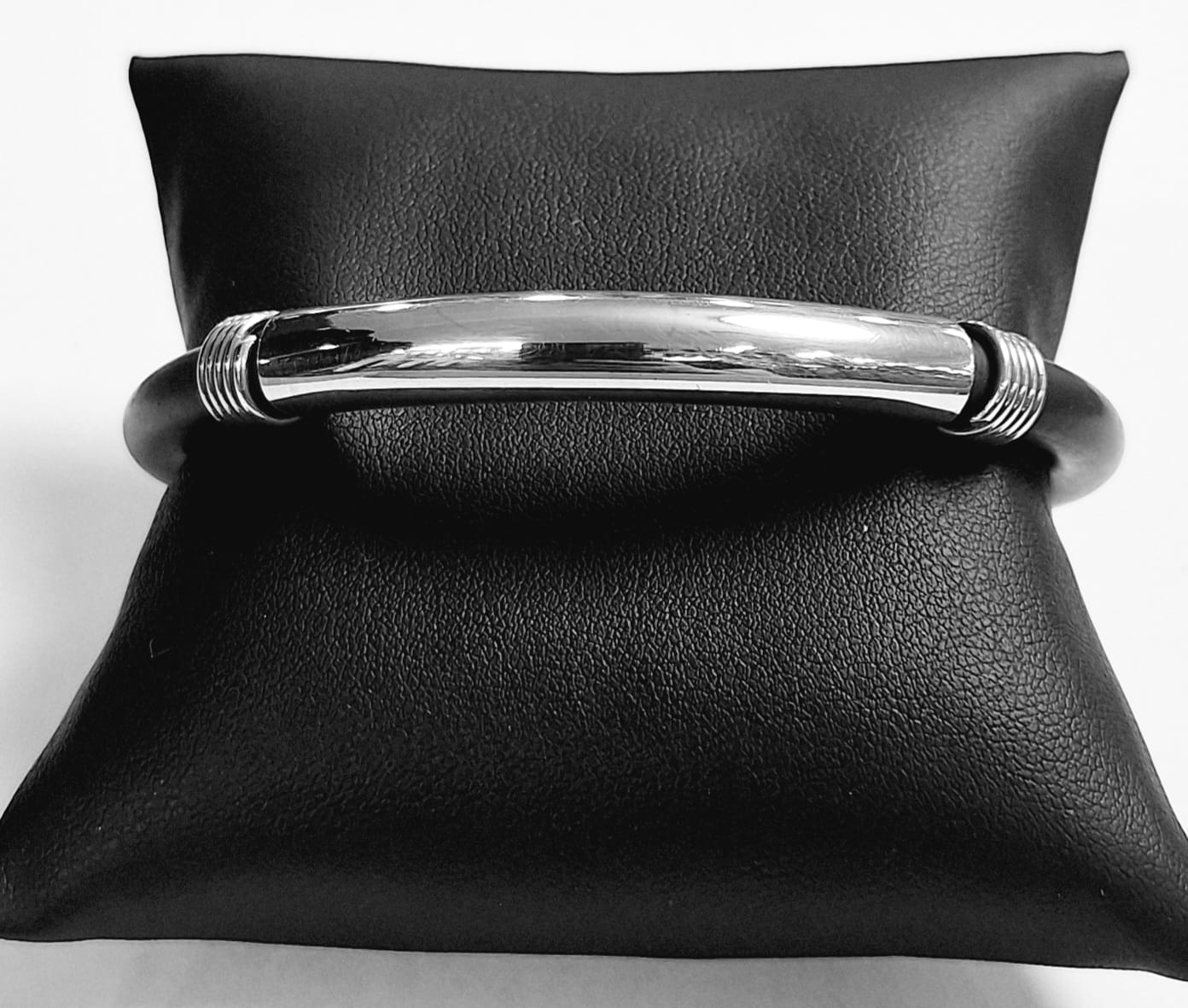 BRAZALETE EN PLATA LEY 925 CON CAUCHO