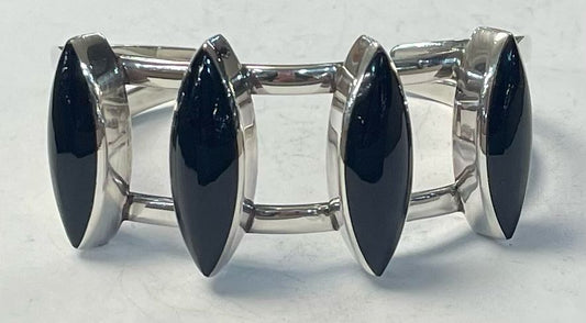 BRAZALETE CON OBSIDIANA EN PLATA LEY 925