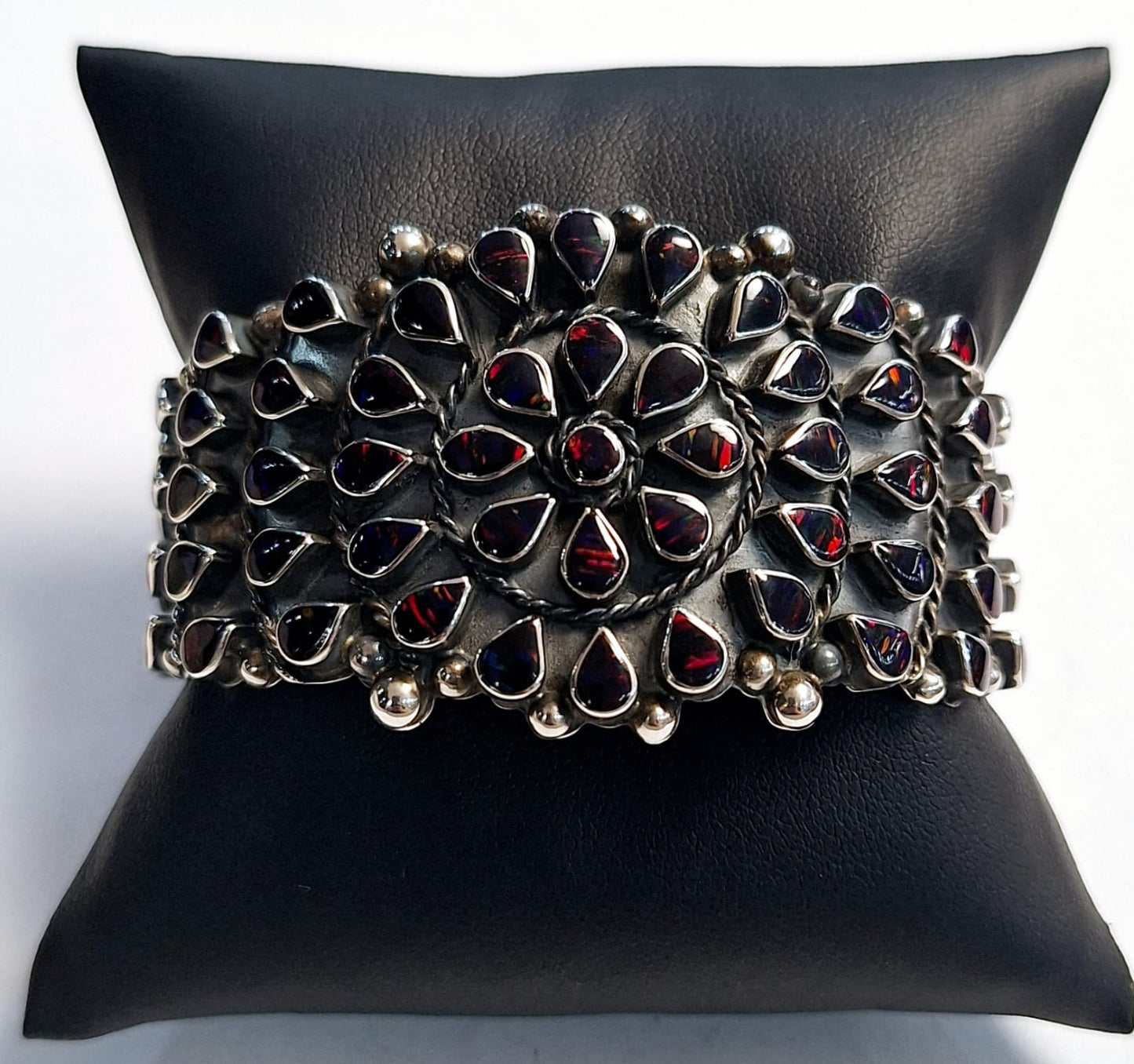 BRAZALETE CON OPALO  EN PLATA  LEY 925