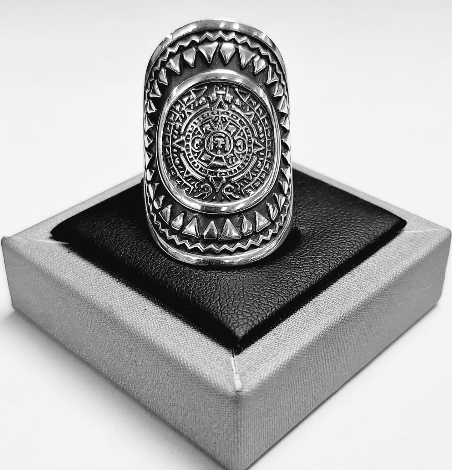 ANILLO CALENDARIO AZTECA EN PLATA LEY 925