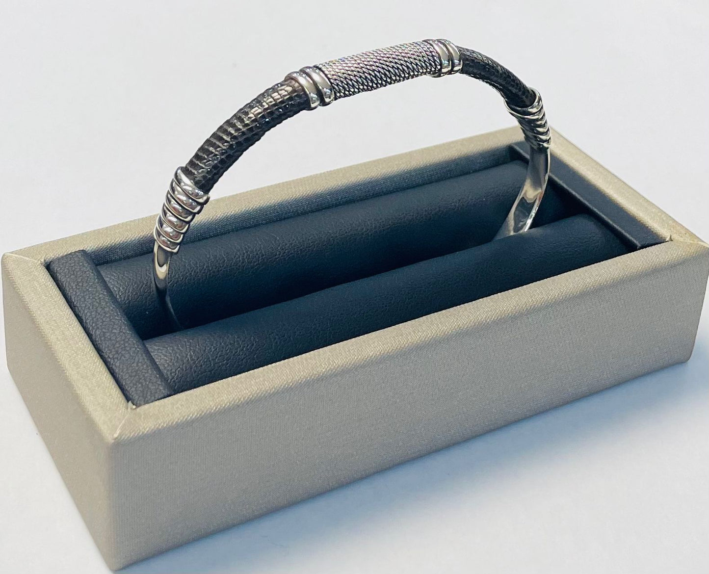 BRAZALETE EN PLATA LEY 925