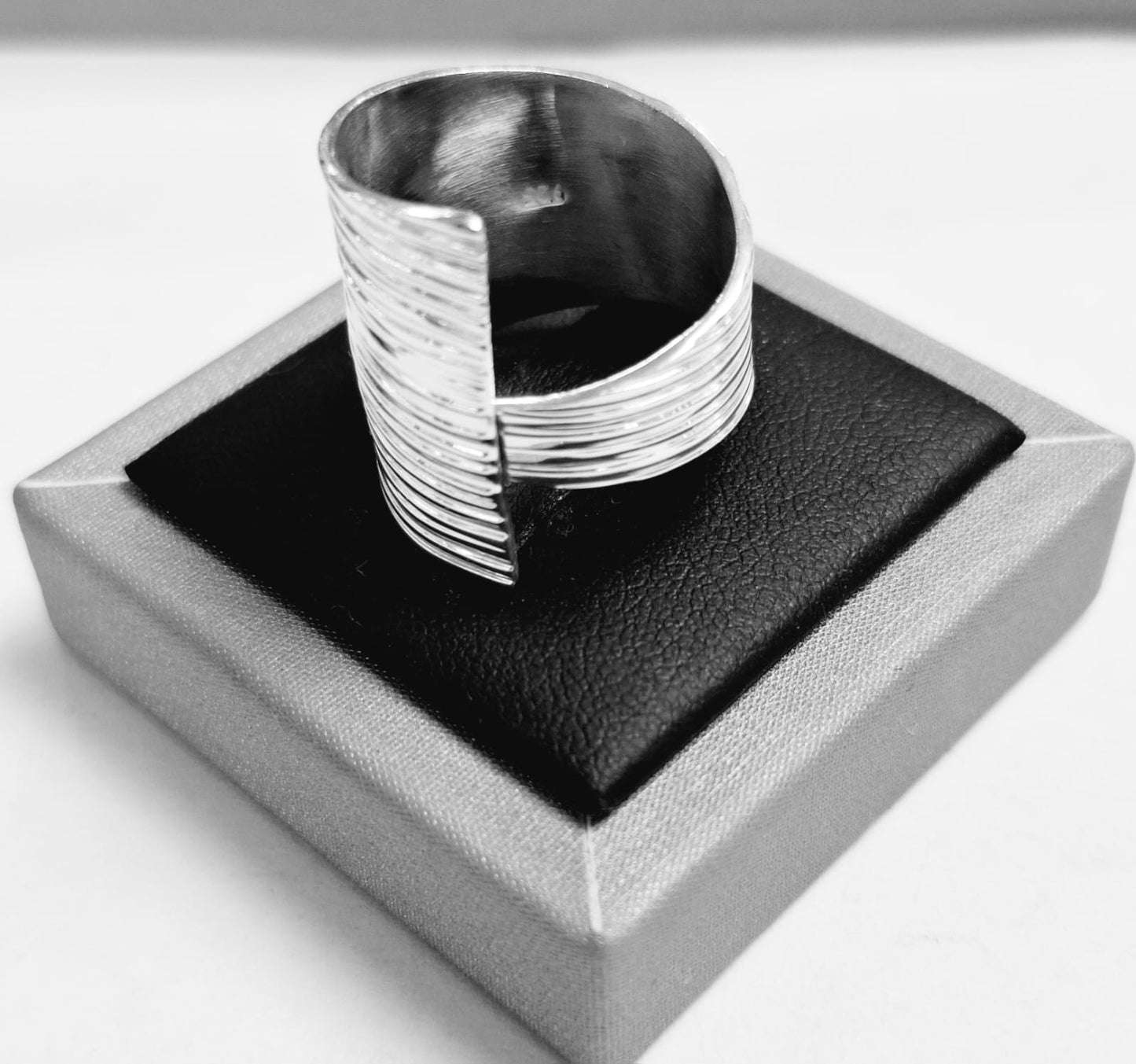 ANILLO DIAMANTADA PLATA LEY 925