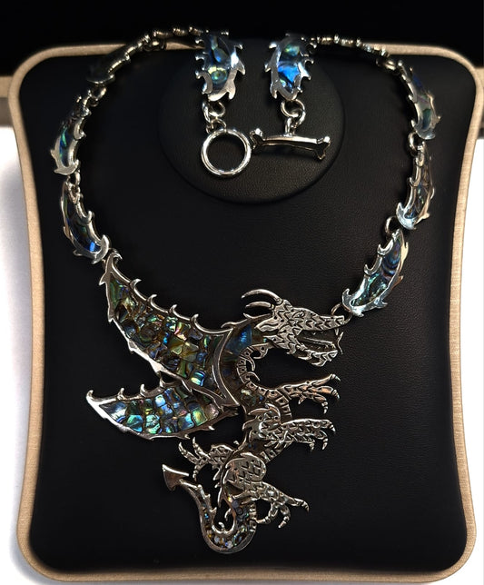 Collar con Incrustaciones de Abulon en Plata Ley 925, vista frontal