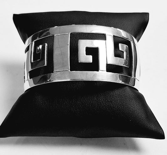 BRAZALETE EN PLATA  LEY 925