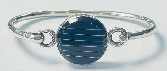 BRAZALETE CON PIEDRA DE OBSIDIANA EN PLATA LEY 925