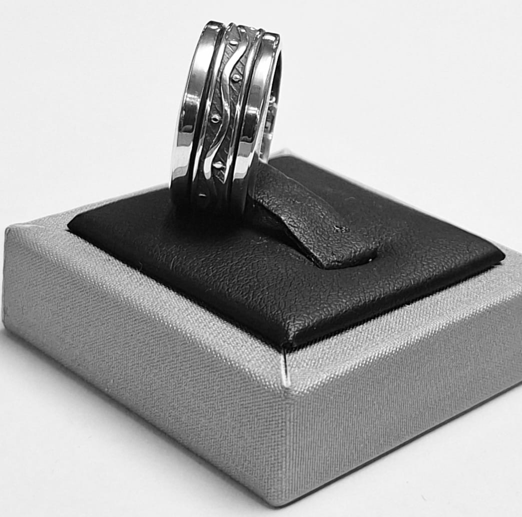 ANILLO ANTI ANSIEDAD EN PLATA LEY 925