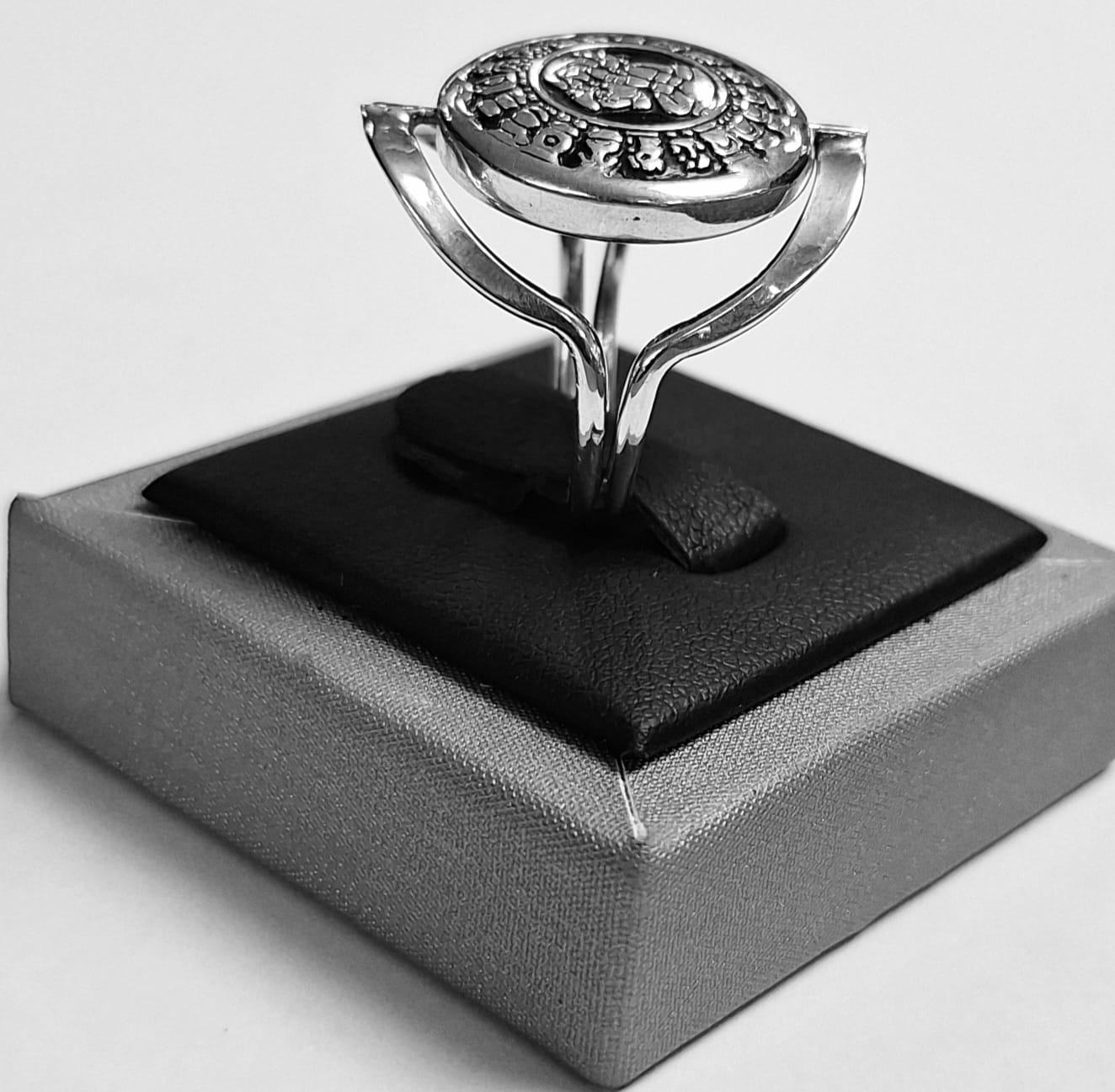 ANILLO CALENDARIO MAYA EN PLATA LEY 925
