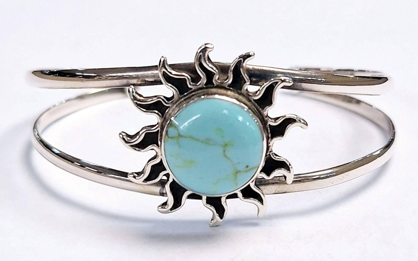 BRAZALETE CON TURQUESA  EN PLATA LEY 925