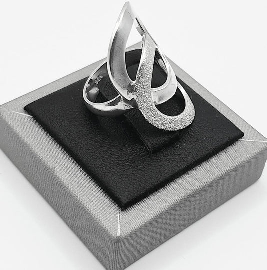 Anillo Diamantada Plata Ley 925, vista frontal