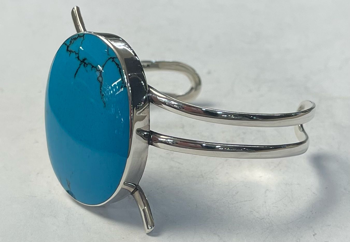 BRAZALETE CON TURQUESA EN PLATA LEY 925