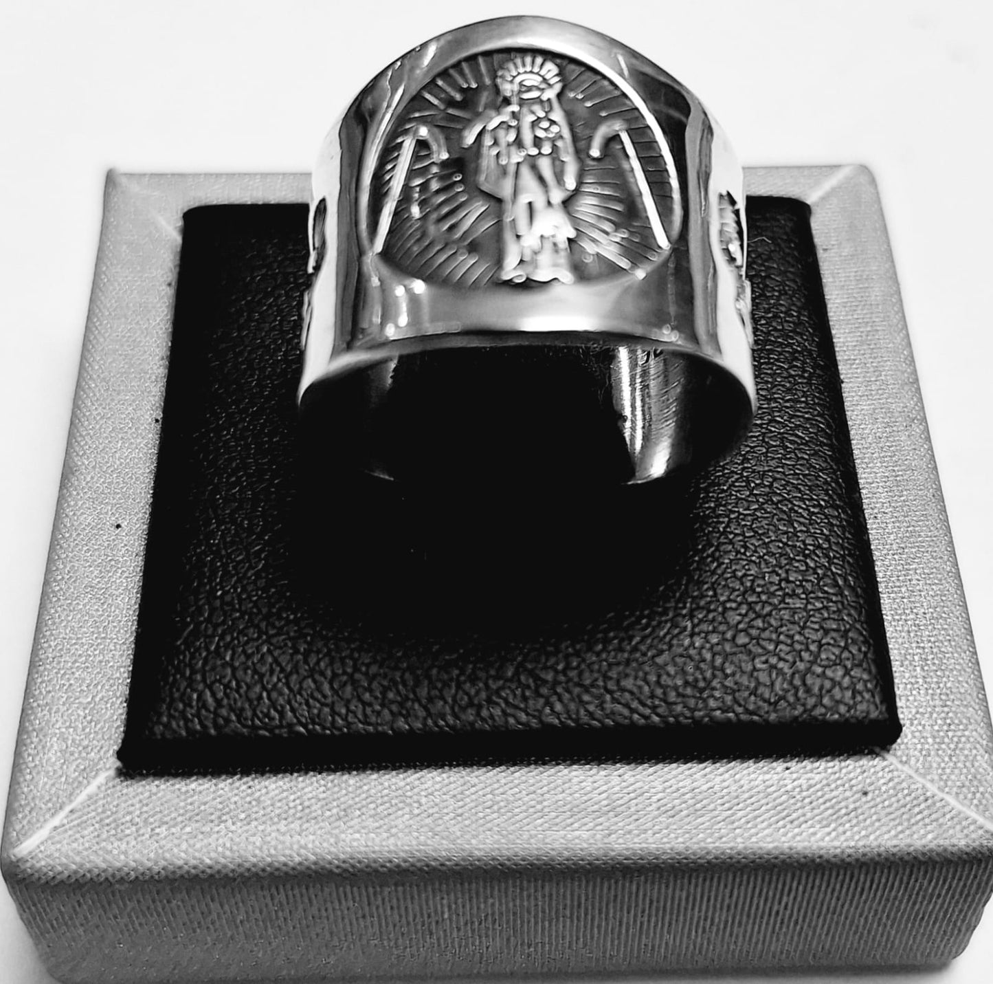 ANILLO  DE LA SANTA MUERTE EN PLATA LEY 925