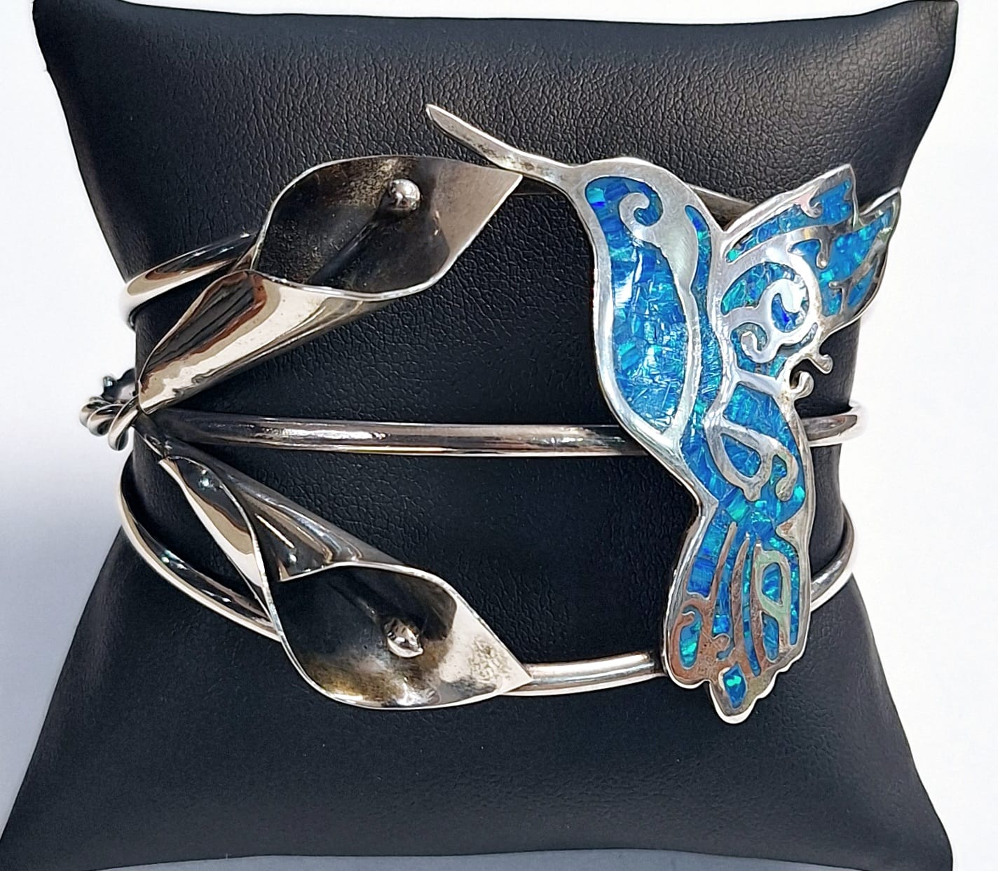 BRAZALETE CON OPALO EN PLATA LEY 925