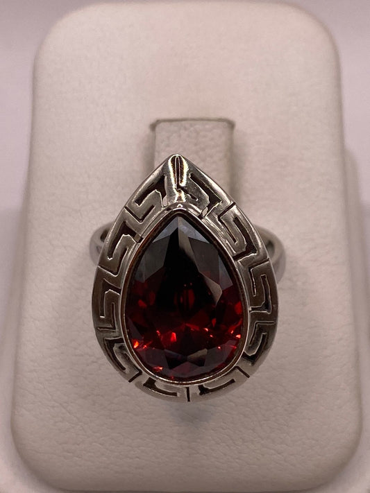 Anillo Ajustable de Plata Ley 925 con Piedra Roja Tipo Gota