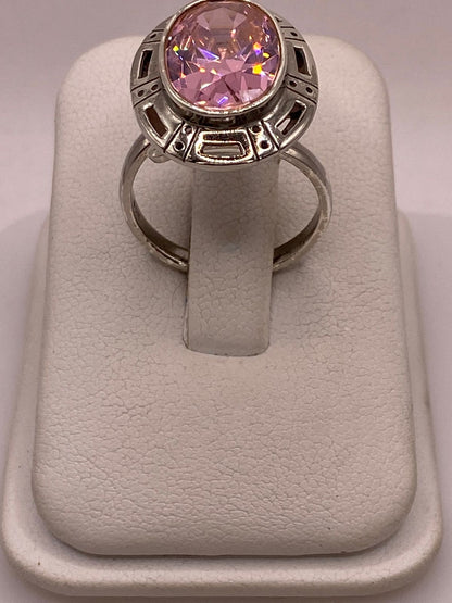 Anillo Ajustable de Plata Ley 925 con Zirconia Rosa Ovalada
