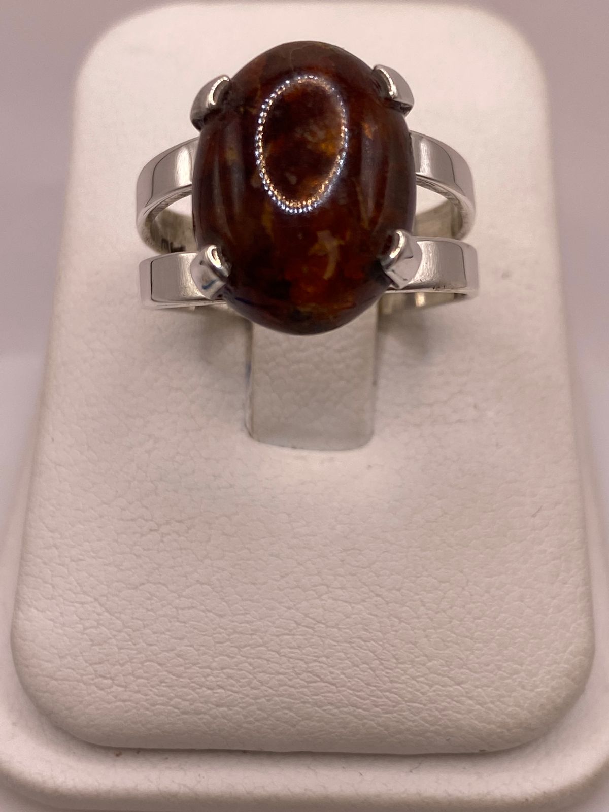 ANILLO DE ÁMBAR  EN PLATA LEY .925