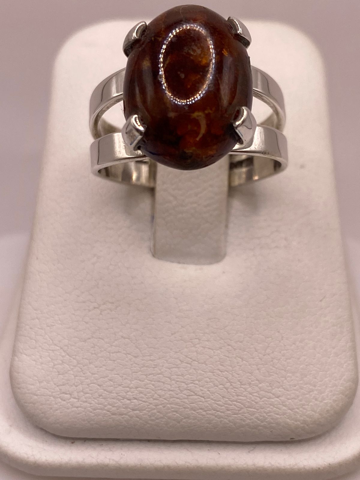 ANILLO DE ÁMBAR  EN PLATA LEY .925