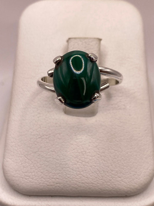 ANILLO ARTESANAL DE PLATA LEY 925 CON ÁGATA VERDE NATURAL