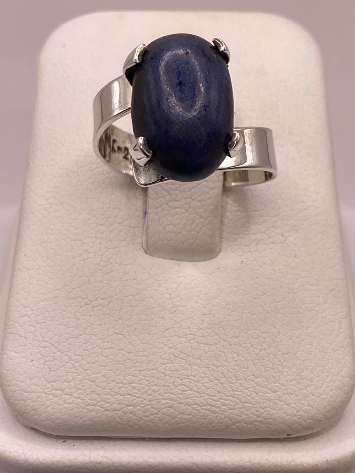 Anillo Artesanal de Plata Ley 925 con Lapislázuli Natural