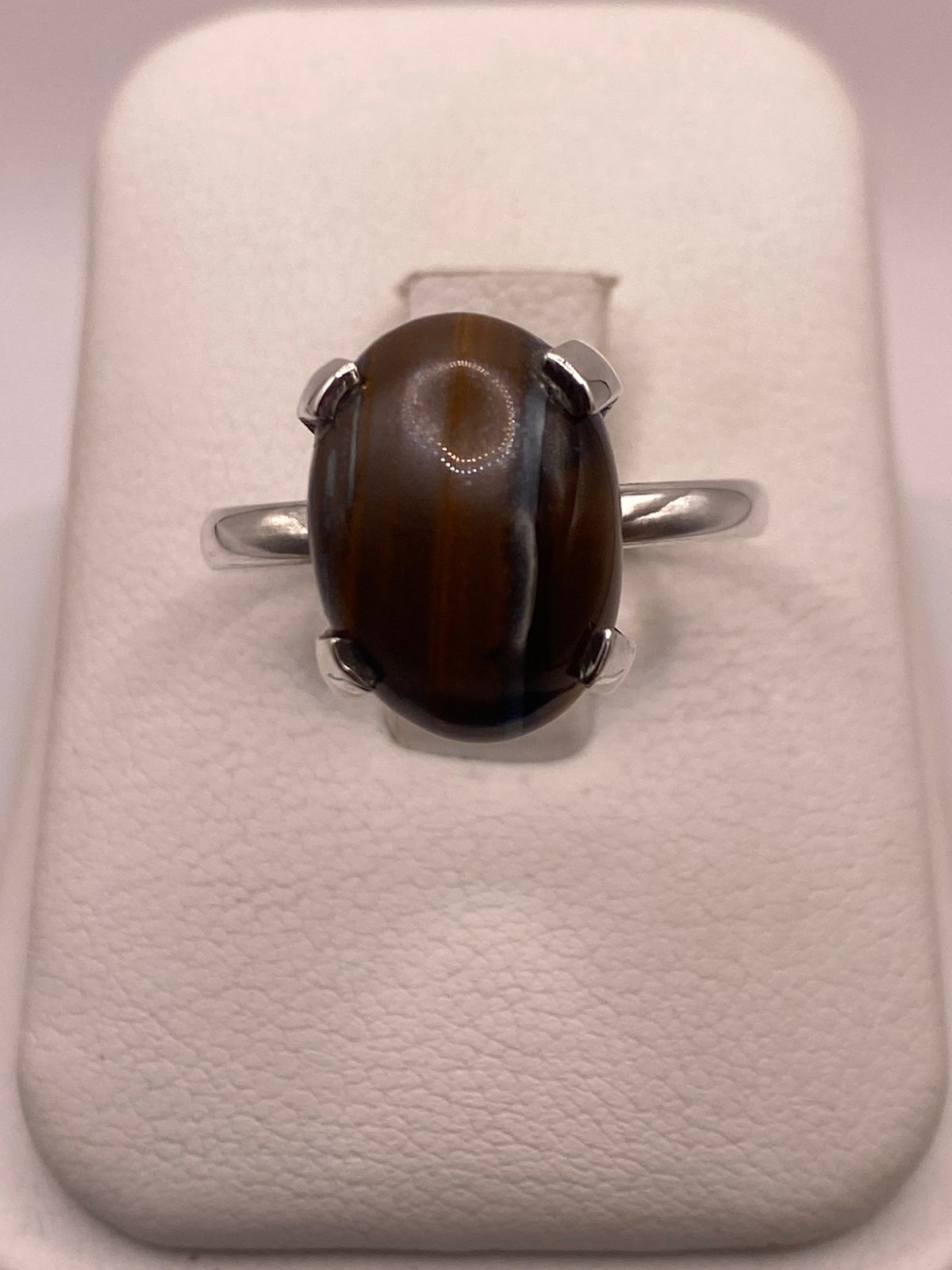 Anillo Artesanal de Plata Ley 925 con Ojo de Tigre Natural