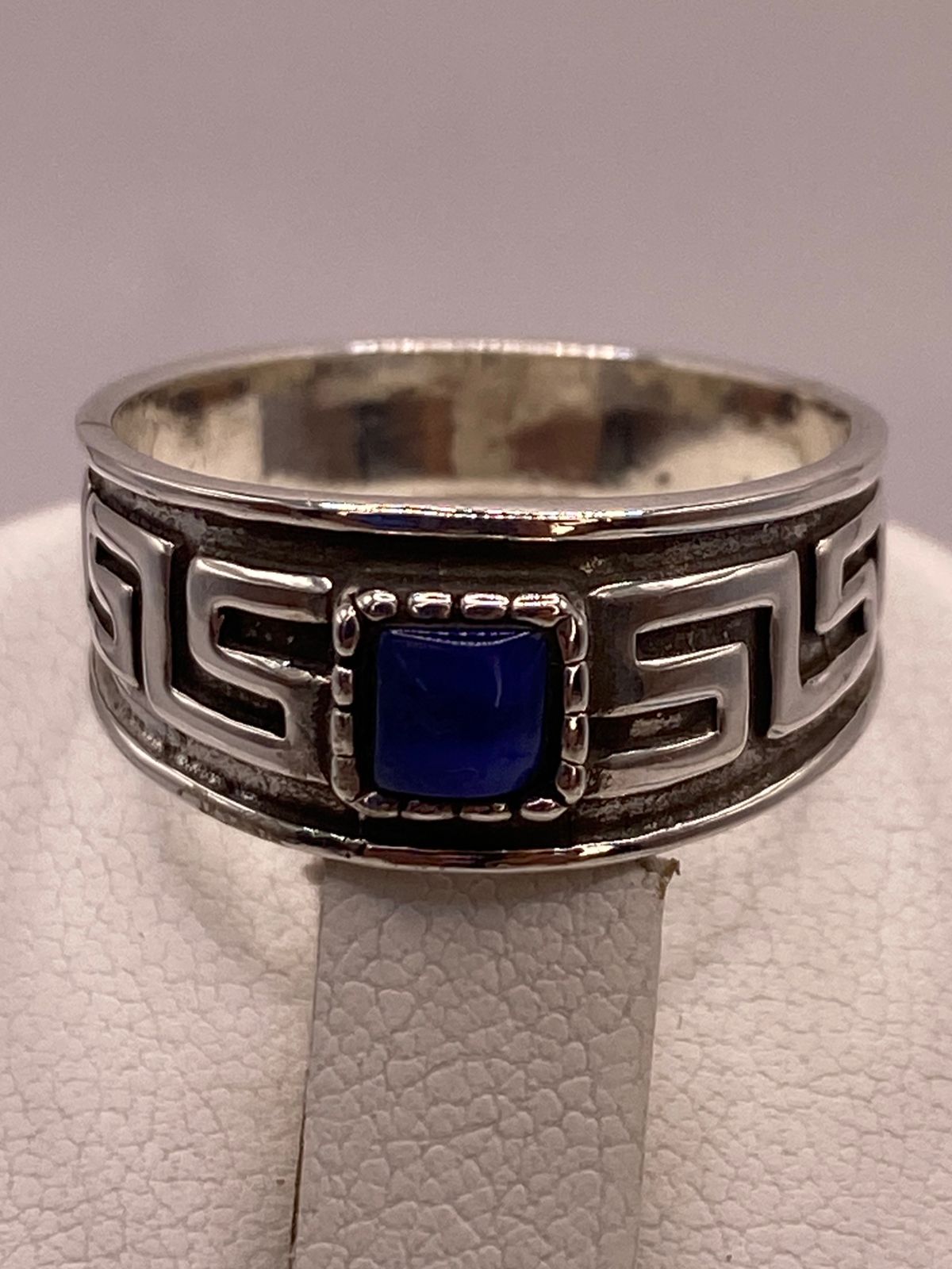 Anillo Artesanal de Plata Ley 925 con Lapislázuli Natural
