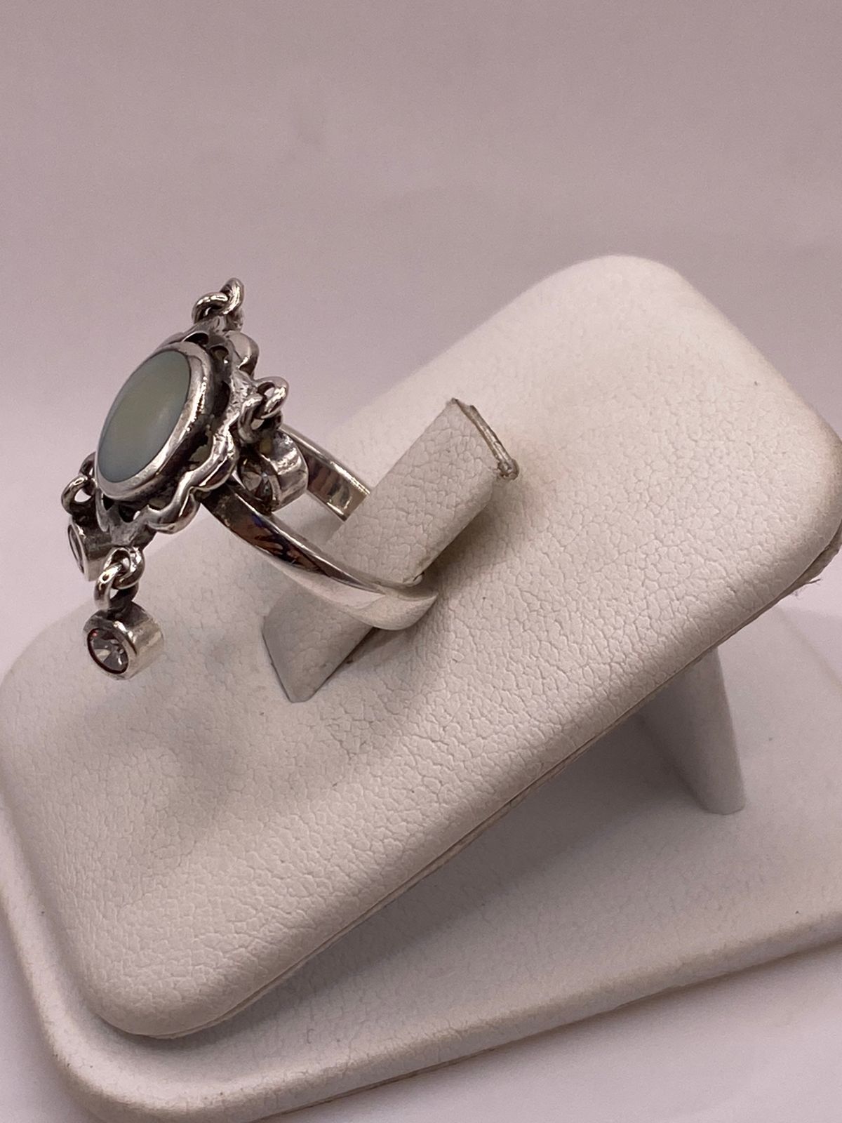 Anillo Artesanal de Plata Ley 925 con Nácar Natural