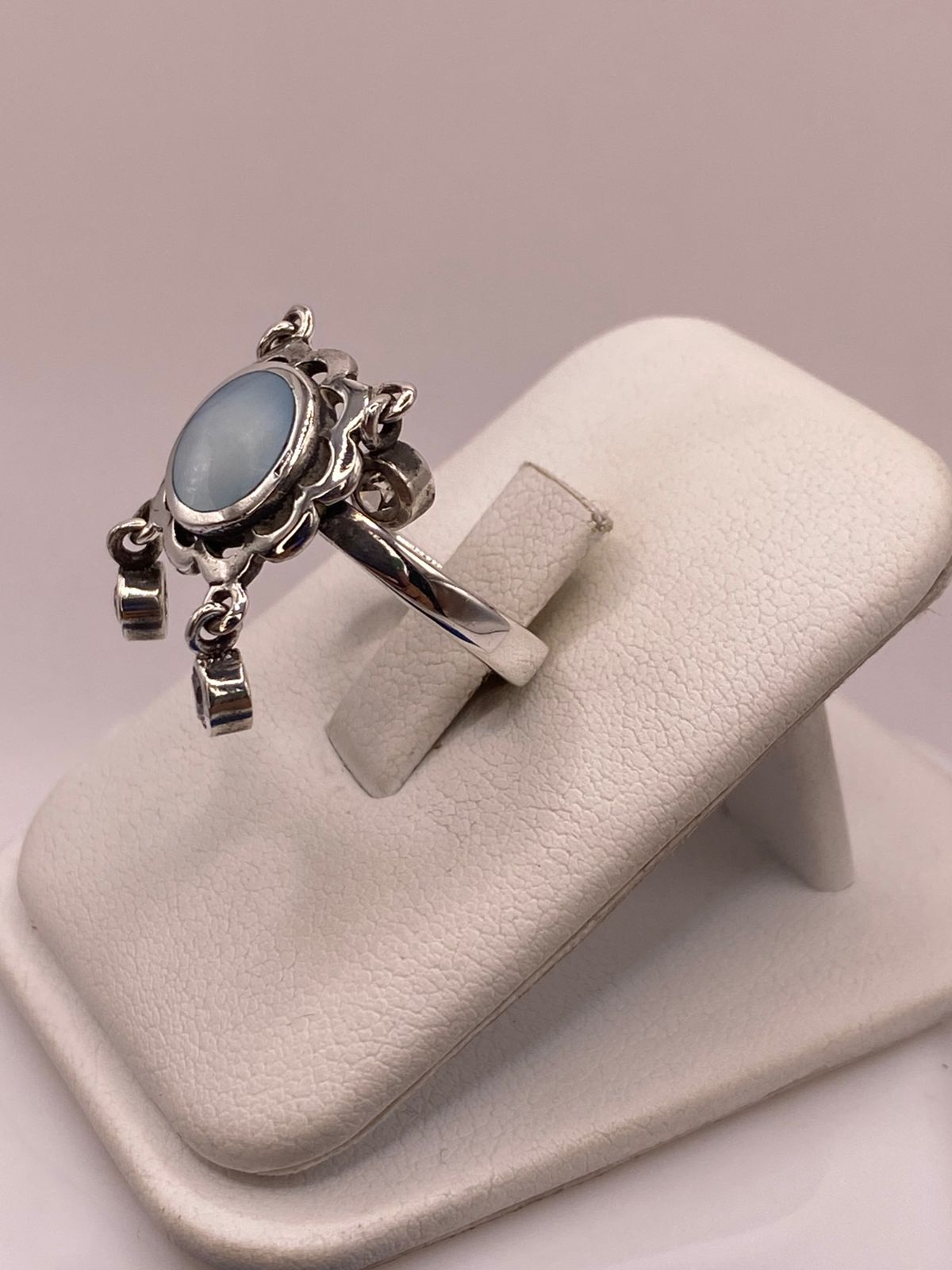 Anillo Artesanal de Plata Ley 925 con Nácar Natural
