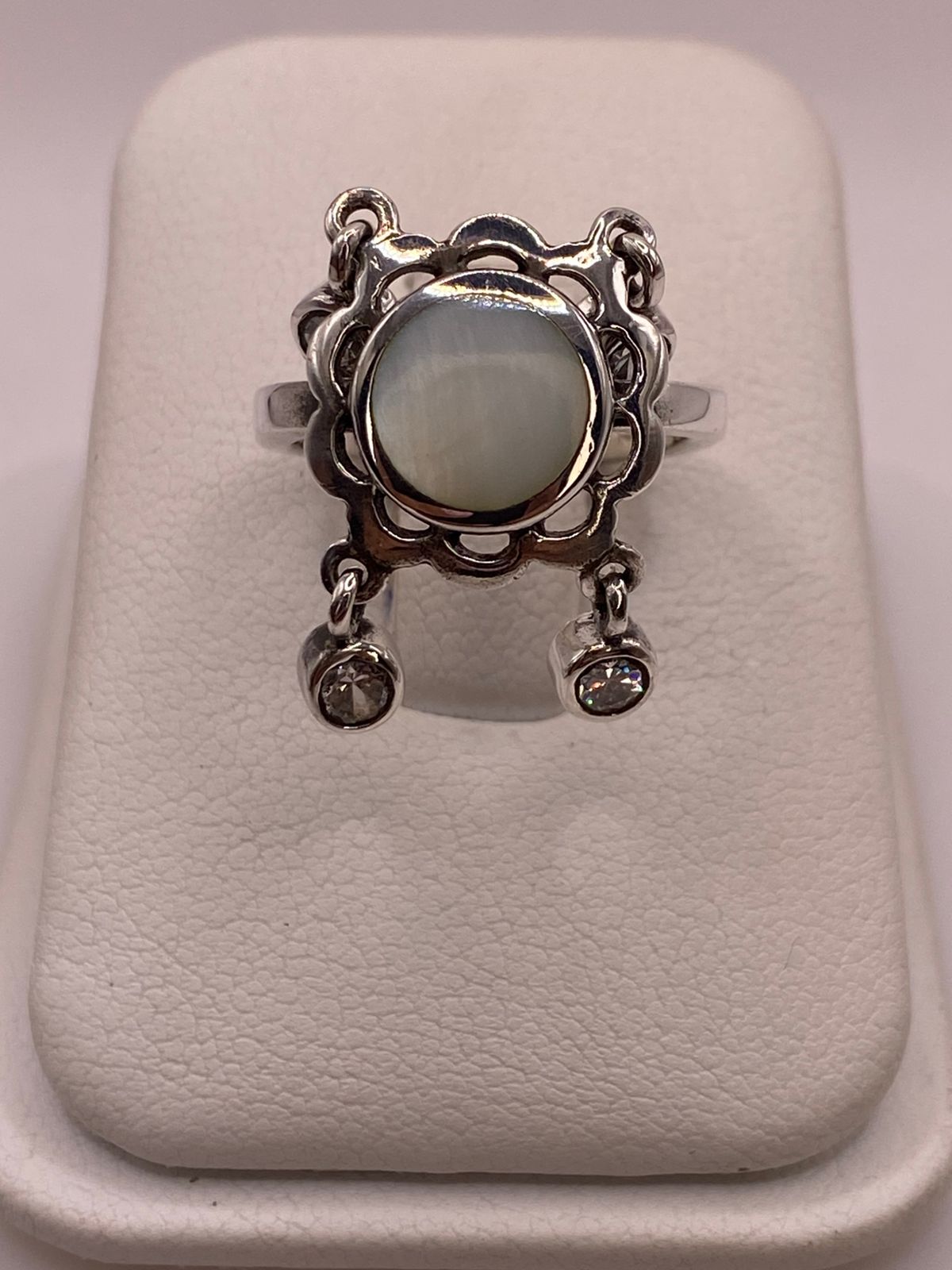Anillo Artesanal de Plata Ley 925 con Nácar Natural