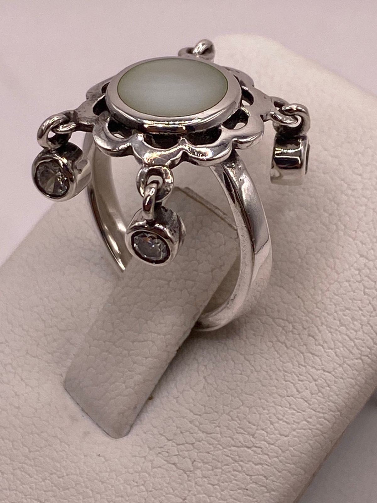Anillo Artesanal de Plata Ley 925 con Nácar Natural