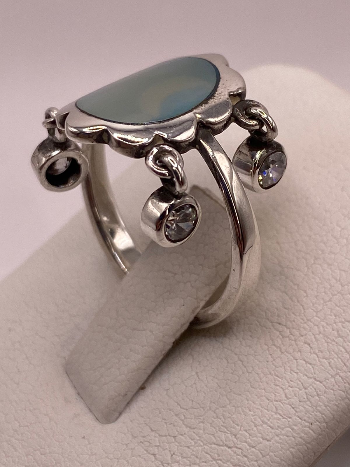 Anillo Artesanal de Plata Ley 925 con Nácar Natural