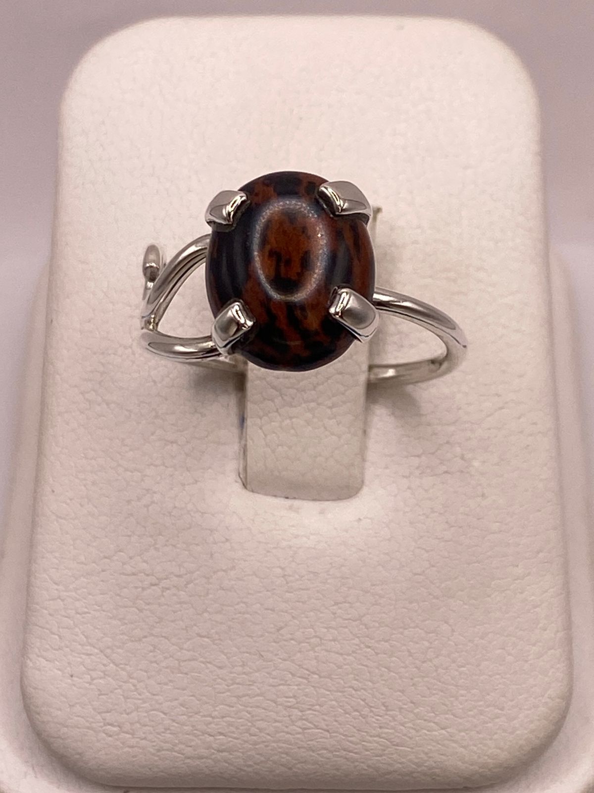 Anillo Artesanal de Plata Ley 925 con Obsidiana Caoba Natural