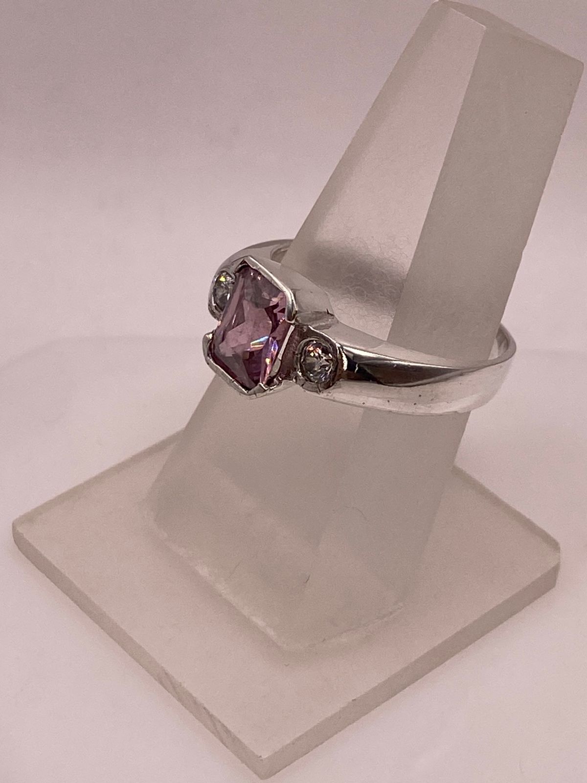 Anillo Artesanal con Zirconia Rosa y Blanca en Plata Ley .925