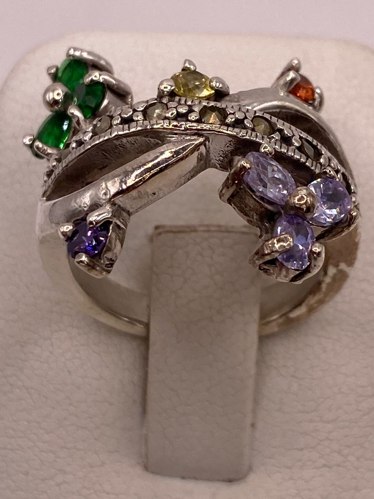 Anillo Artístico Multicolor con Marquesitas y Zirconias en Plata Ley 925