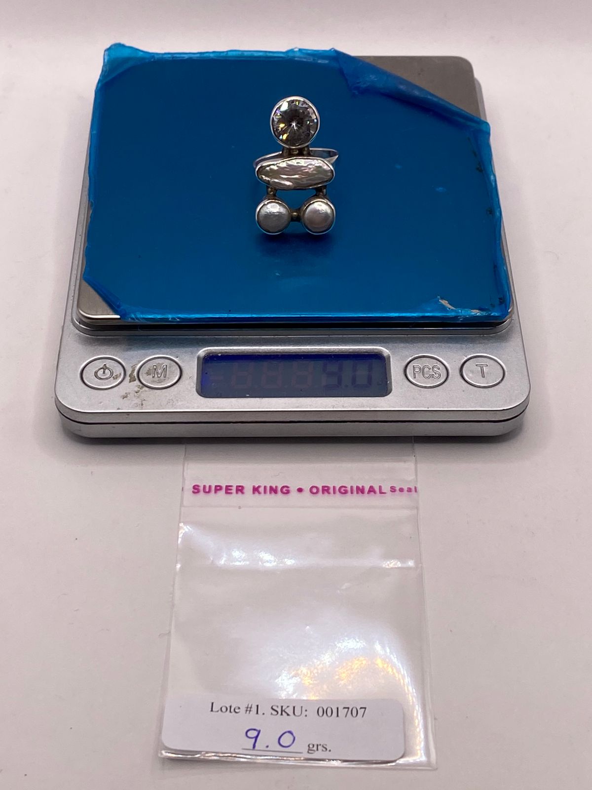 Anillo Artístico de Plata Ley 925 con Zirconia, Madreperla y Perlas