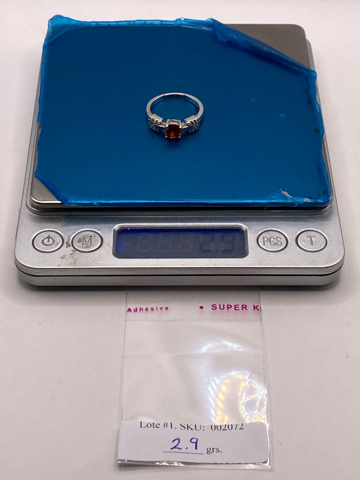 Anillo Clásico con Zirconia Naranja en Plata Ley 925