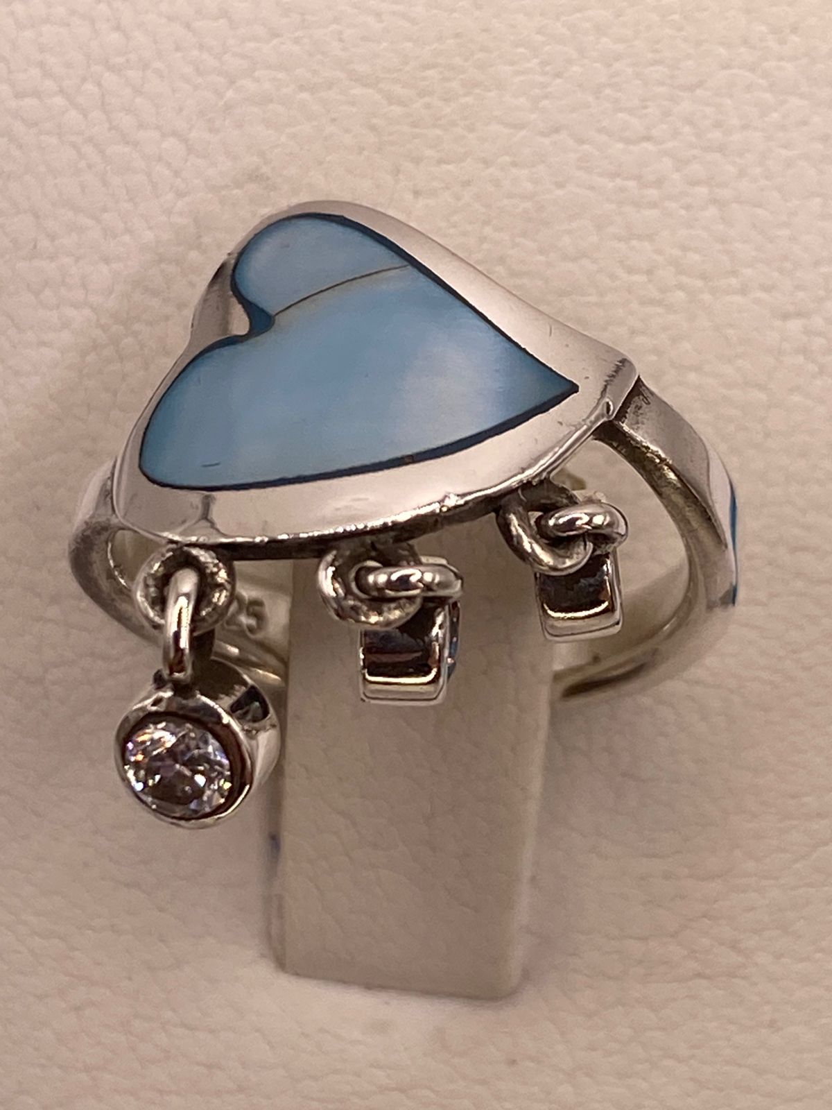 Anillo Corazón Artesanal de Plata Ley 925 con Nácar Azul