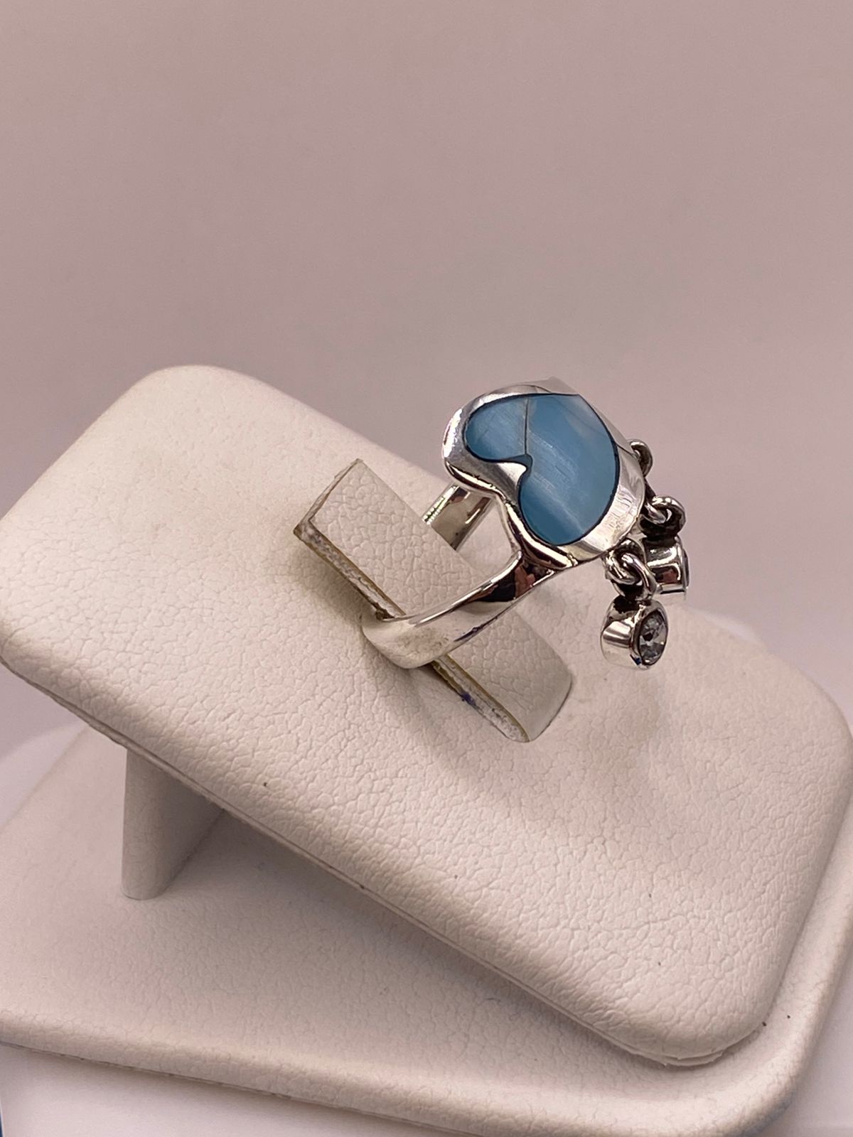 Anillo Corazón Artesanal de Plata Ley 925 con Nácar Azul