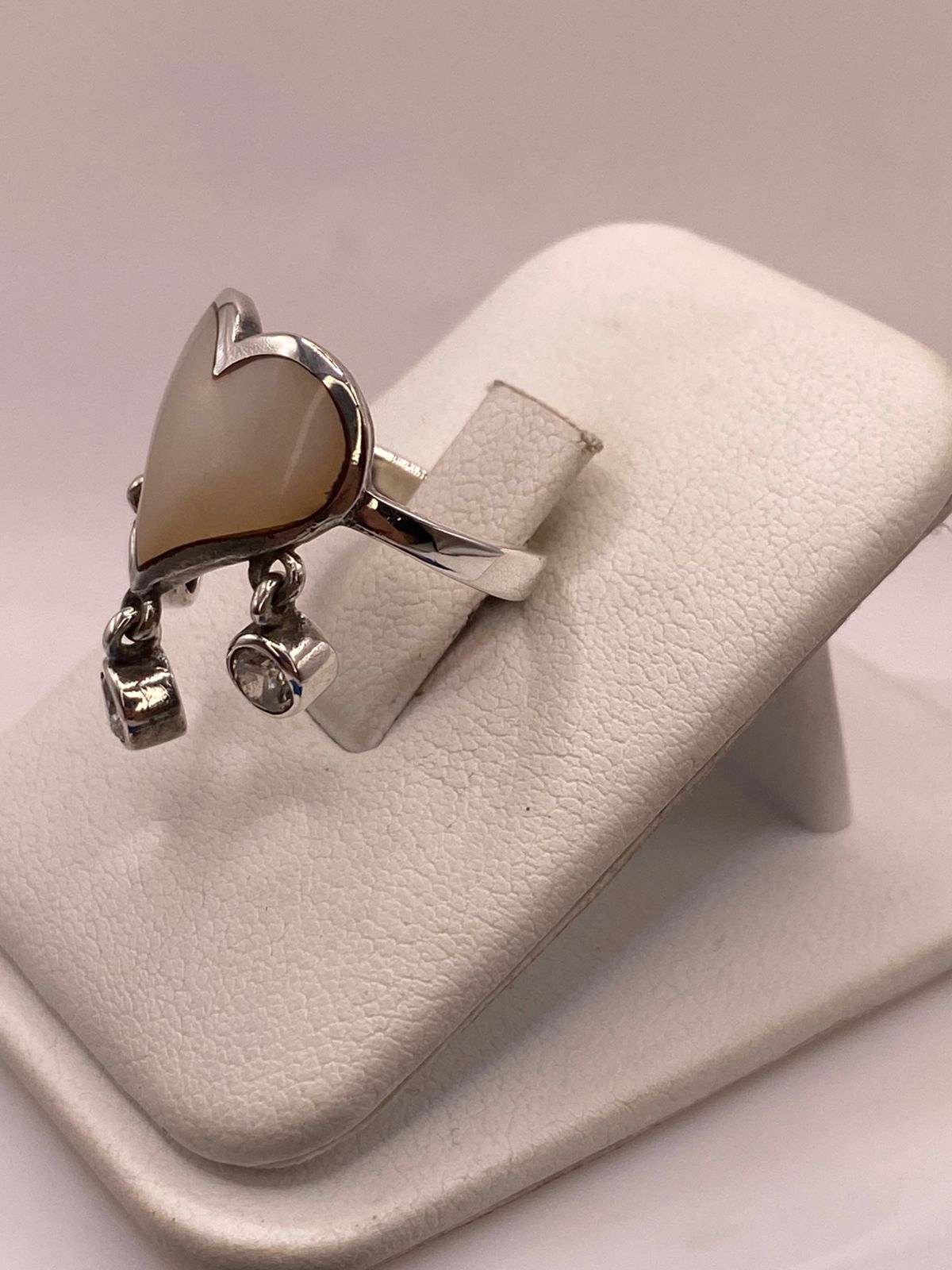 Anillo Corazón Artesanal de Plata Ley 925 con Nácar Natural