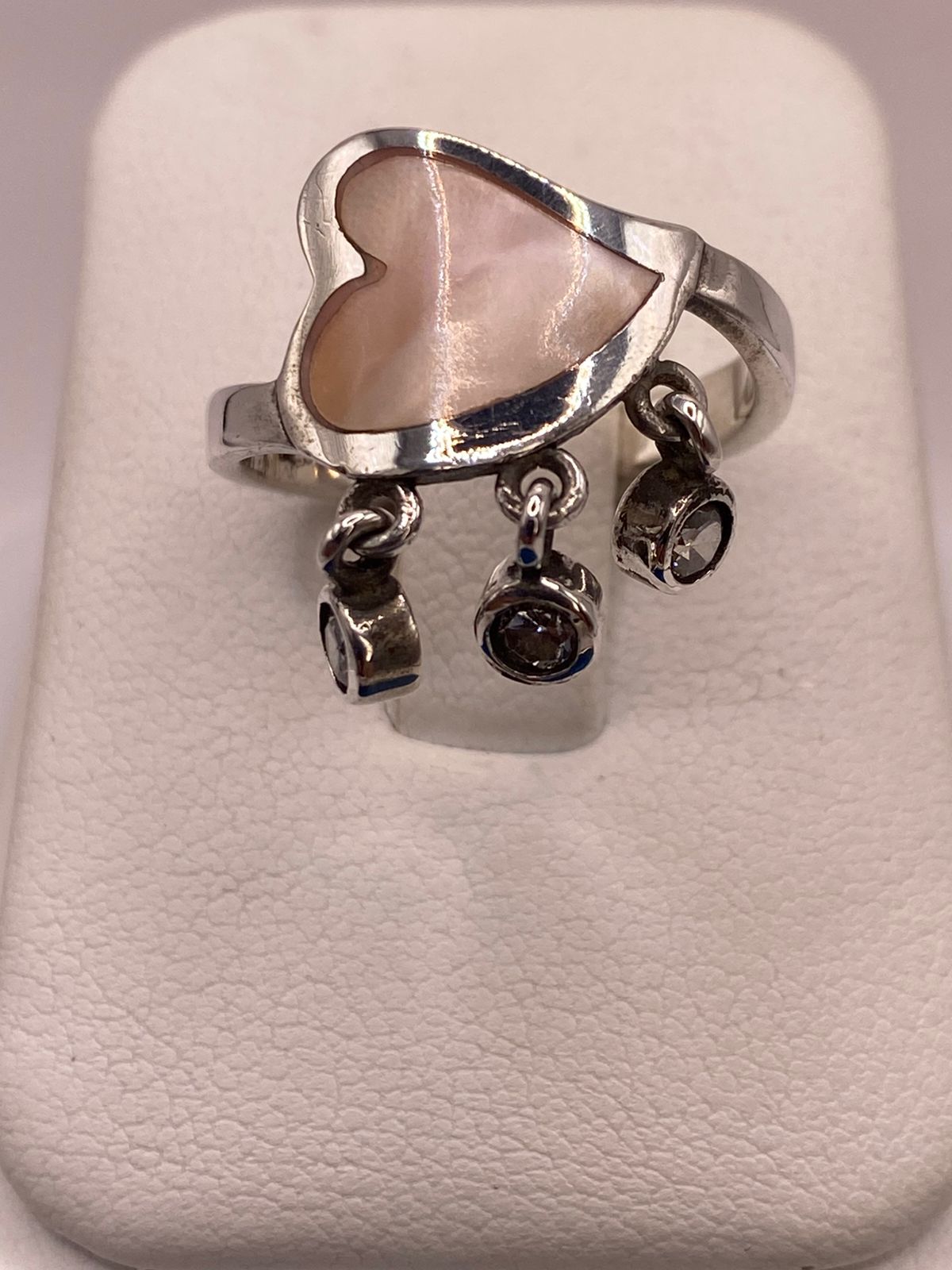 ANILLO CORAZÓN ARTESANAL DE PLATA LEY 925 CON NÁCAR NATURAL