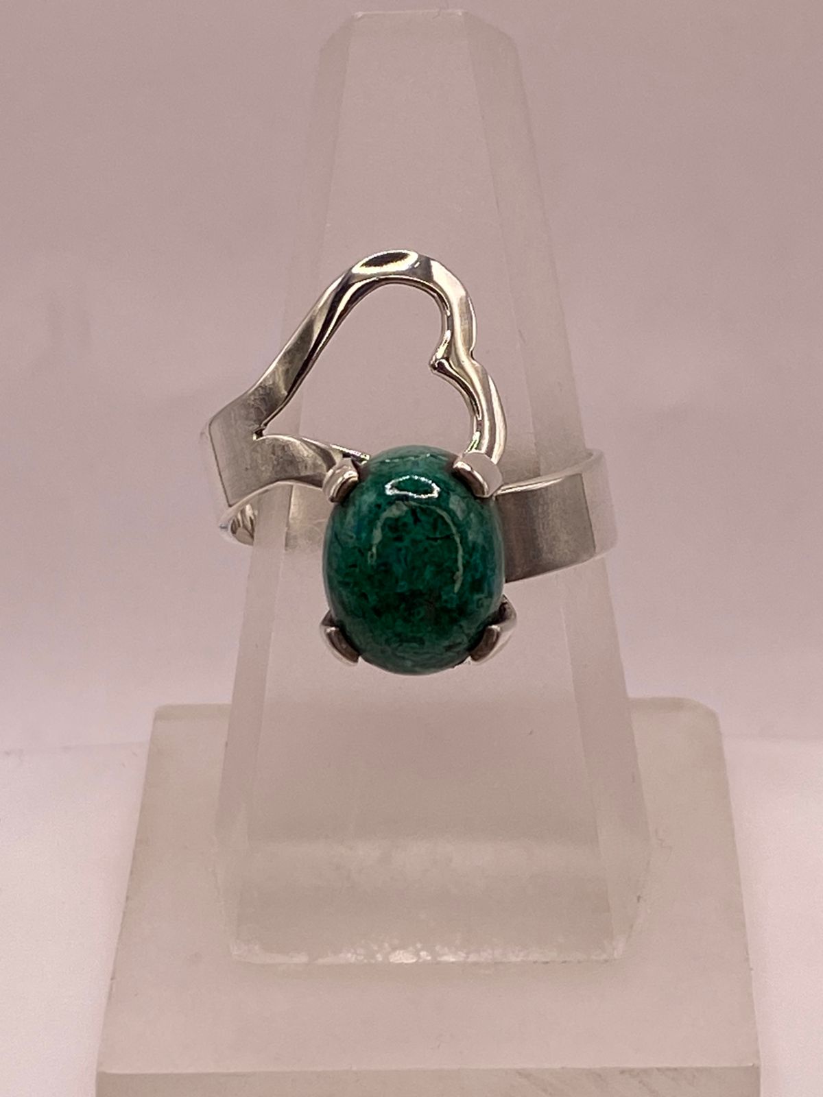 Anillo con Corazón de Plata Ley 925 y Malaquita