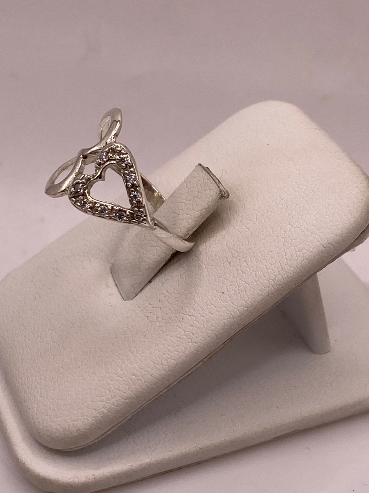 Anillo de Corazón de Plata Ley 925 con Zirconia