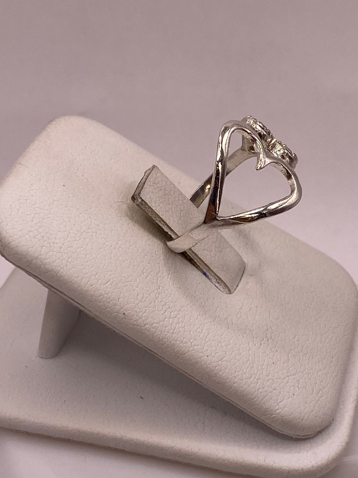 Anillo de Corazón de Plata Ley 925 con Zirconia
