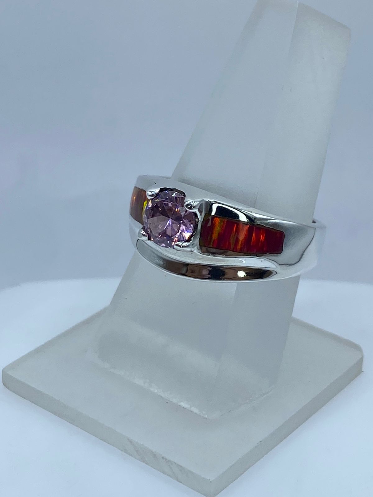 Anillo Elegante de Plata .950 con Ópalo de Fuego y Zirconia Rosa
