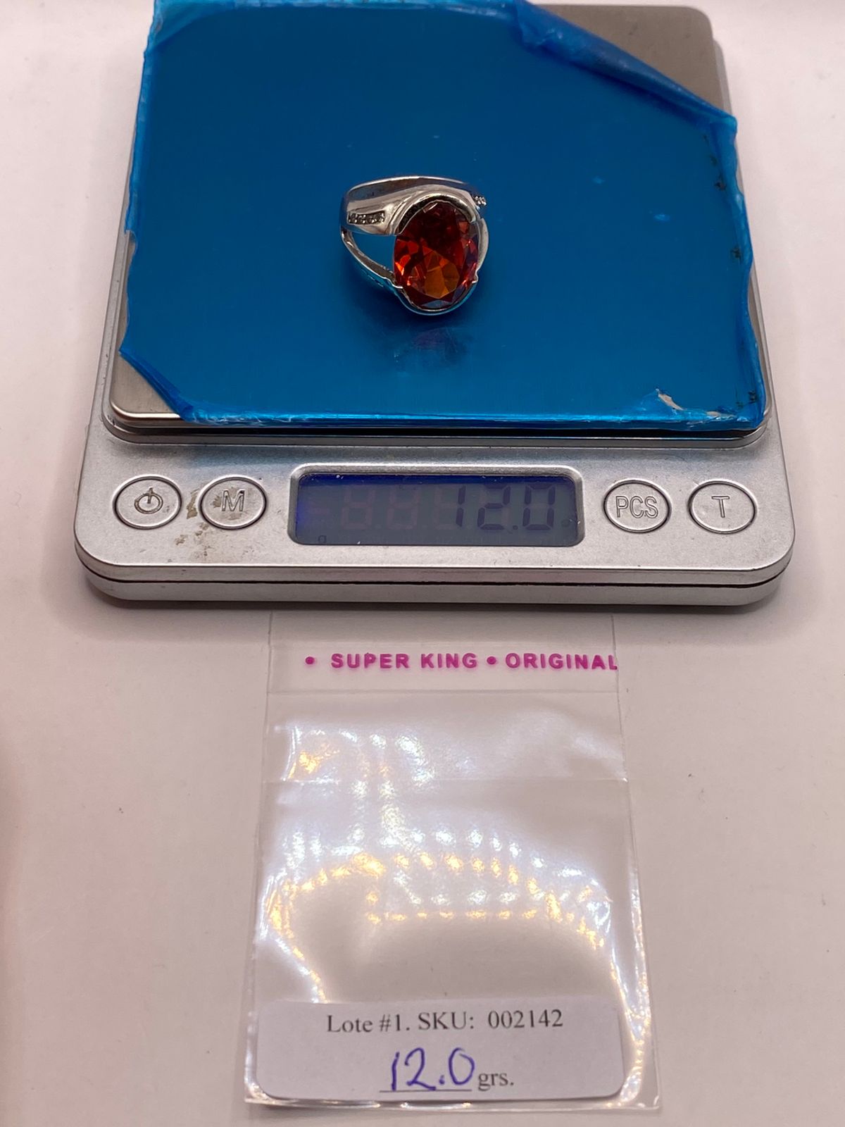 Anillo Elegante con Zirconia Naranja Intensa en Plata Ley 925