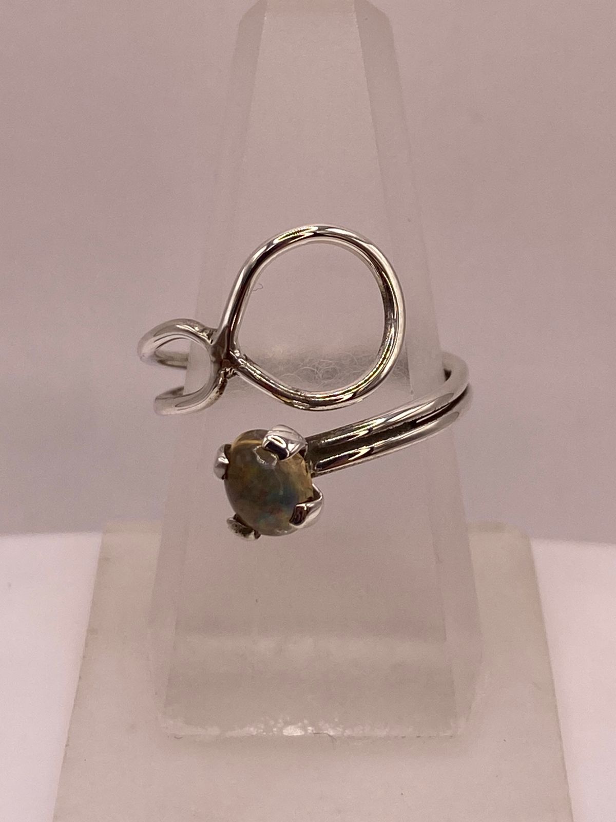 Anillo Envolvente Ajustable de Plata Ley 925 con Piedra Natural