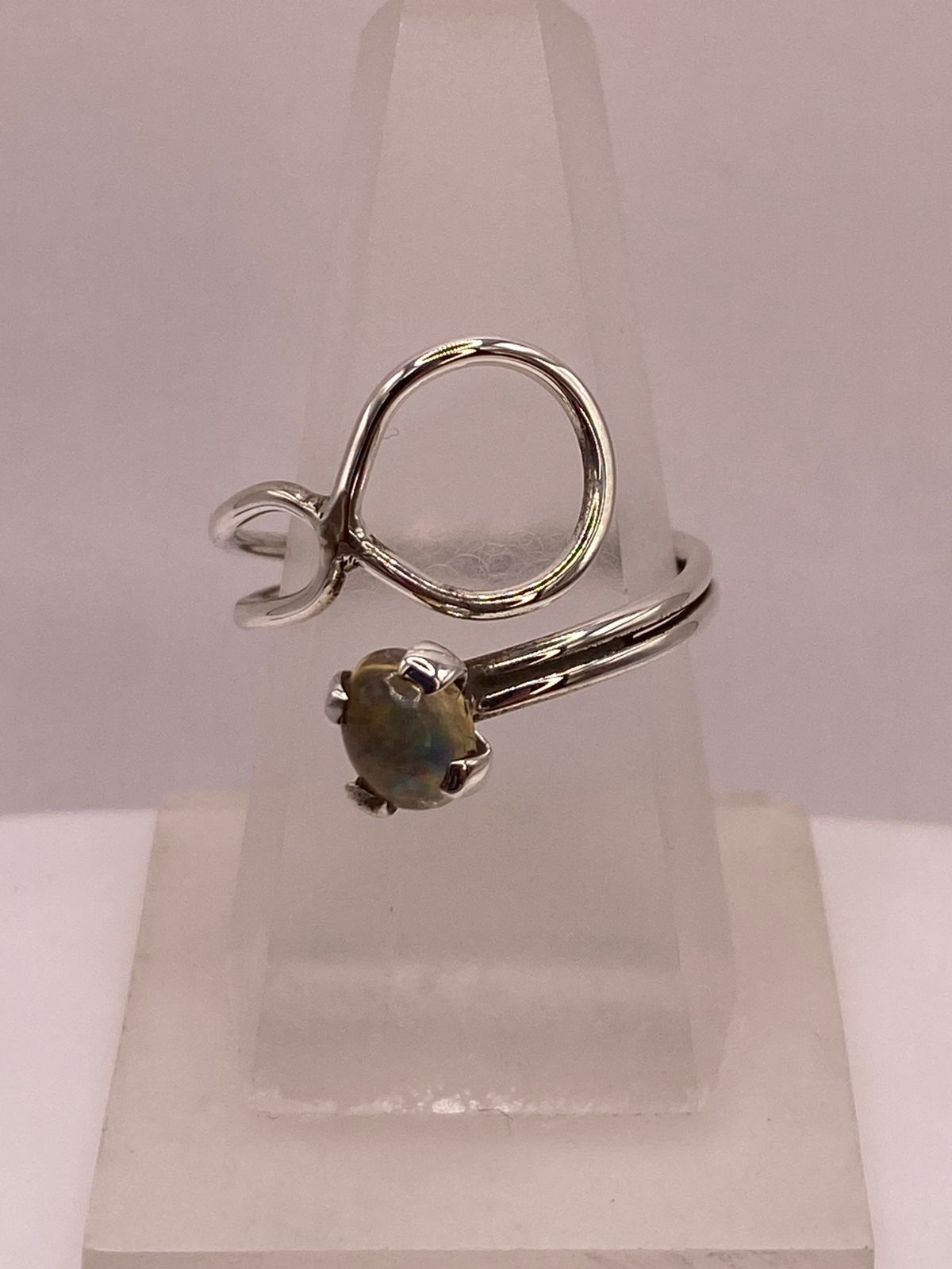 Anillo Envolvente Ajustable de Plata Ley 925 con Piedra Natural