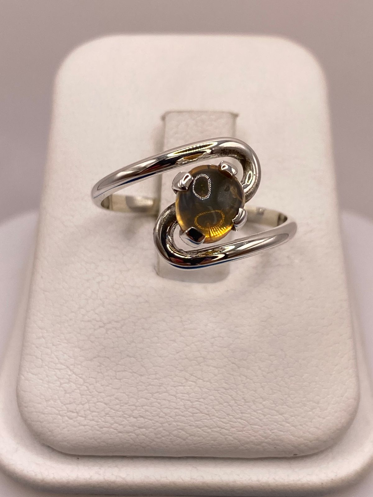 Anillo Envolvente de Plata Ley 925 con Ámbar Ahumado